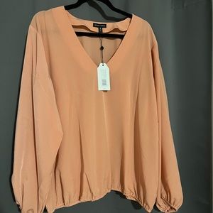 NWT!! Universal Standard poet blouse